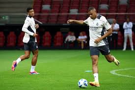 海星直播APP：鲁媒：泰山队春节继续冬训不放假 加扎尔、马德鲁加27日到队会合.